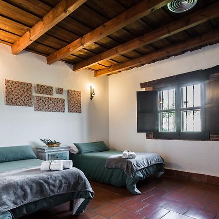 El Pueblo De Leo Otel Badajoz Dış mekan fotoğraf